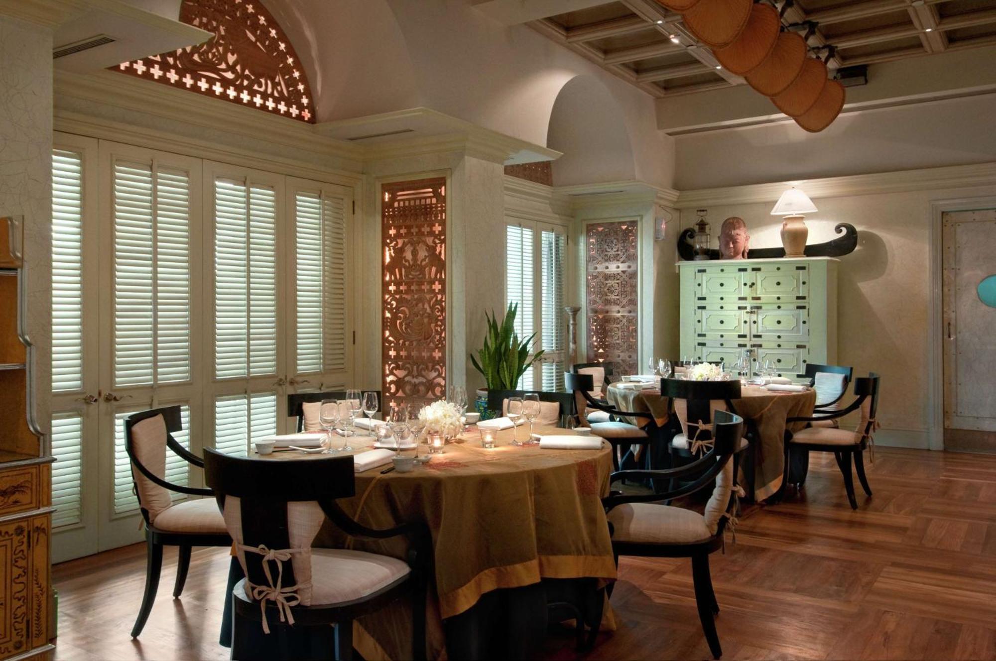 ฮิลตัน มุมไบ อินเตอร์เนชั่นแนล แอร์พอร์ต Hotel ภายนอก รูปภาพ The interior of the restaurant