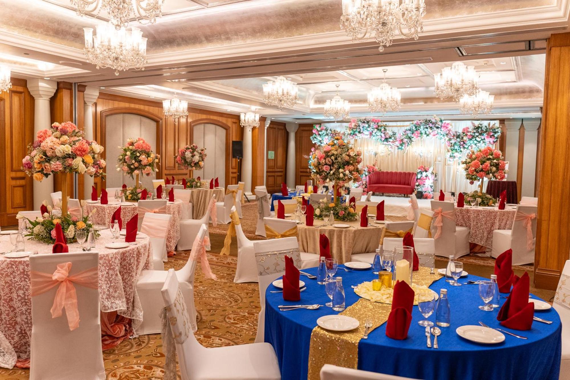 ฮิลตัน มุมไบ อินเตอร์เนชั่นแนล แอร์พอร์ต Hotel ภายนอก รูปภาพ The Imperial Ball Room